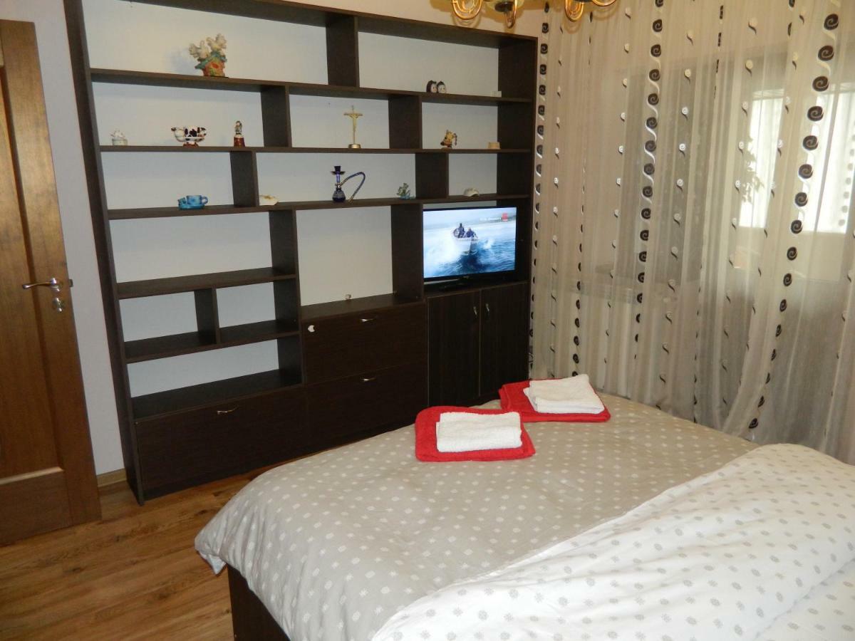 Ferienwohnung Apartament Antonia Tîrgu Ocna Exterior foto